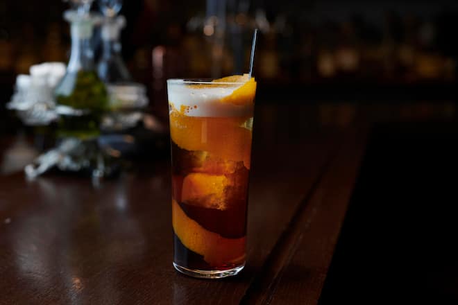 Old Crow Bar in Zürich Swiss Mountain Spring