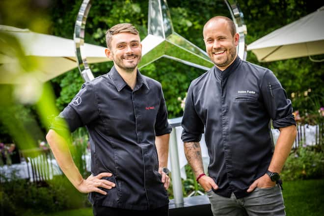 Guy Ravet, Tobias Funke kochen für Mercedes-Benz 2022 4-Hands Dinner in Kollaboration mit Mercedes Benz mit Guy Ravet und Tobias Funke im Signau House & Garden in Zürich.Â