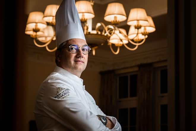 St.Moritz Spezial 2022: Mauro Taufer ist im «Kulm» der Chef von 70 Küchen. Um «The Pizzeria» kümmert er sich persönlich.