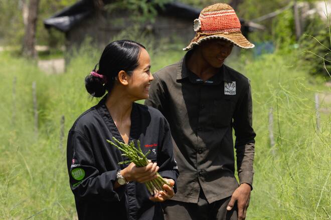 Pressebilder, Reportage über Maryia Un Noun, Köchin, Smiling Gecko, Kambodscha, 2023
