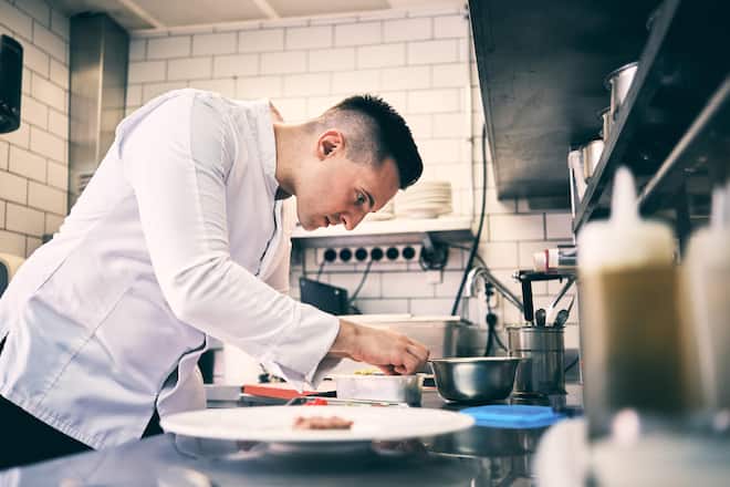 HO via Les Grandes Tables de Suisse, Byline Adrian Ehrbar