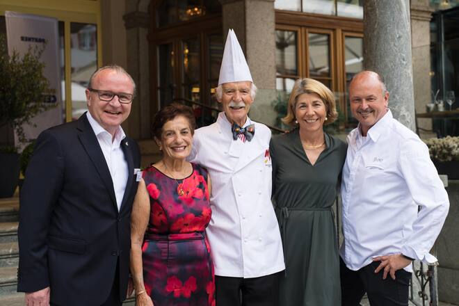 Markus Marti, Kathrin Mosimann, Anton Mosimann, Alexandra Marti, Heinz Rufibach - Kitchenparty Zermatterhof / Mont Cervin, Zermatt - 25. August 2023 - Copyright Olivia Pulver