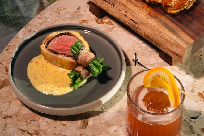 Rindsfilet mit Grand Marnier-Senfsauce.