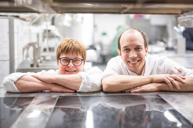 Käthi Fässler, Hof Weissbad, AI Hof Weissbad, Käthi Fässler und ihr Sous-Chef Pascal Hurni, Weissbad, AI