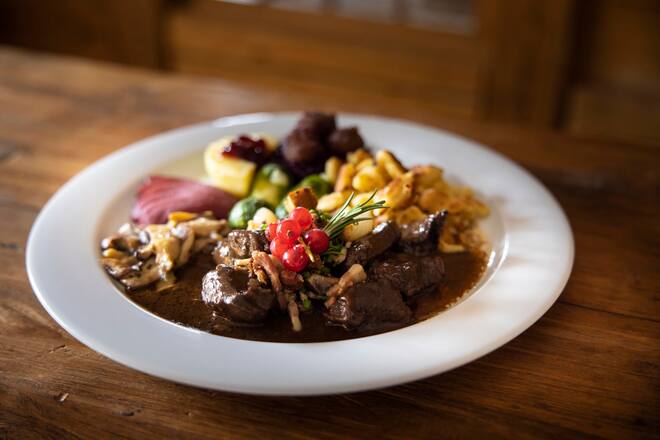 Michael von Grünigen, Ex-Skifahrer; Bruno Kernen, Ex-Skifahrer und Hotelier