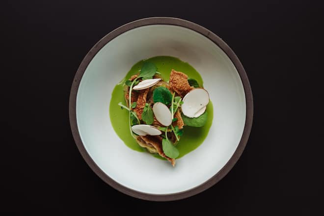 Fociaccia-Knödel mit Pilzen und Brunnenkresse-Sauce - Birdy's by Achtien, Brunnen - Christian Vogel - April 2023 - Copyright Olivia Pulver