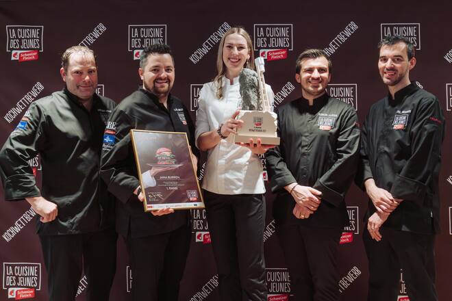 Jury: Fernando Michlig, Björn Inniger, Agron Lleshi, Cyril Freudiger - Siegerin Jana Burren, Stiftung für Betagte Münsingen - La Cuisine des Jeunes - Bern - 05/2023 - Copyright Olivia Pulver