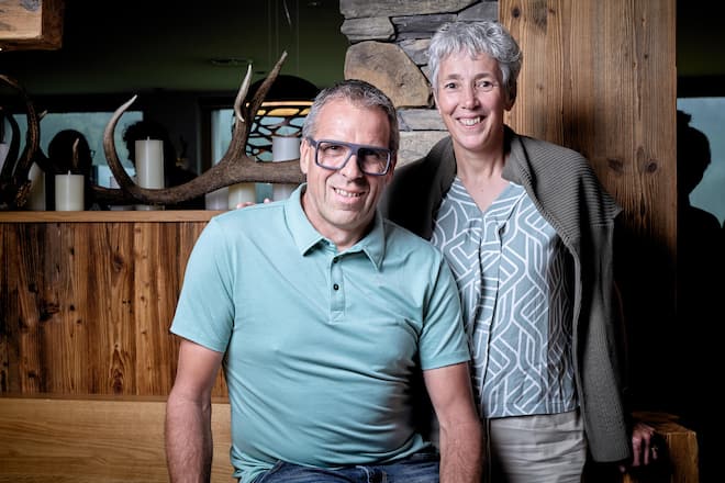 Gluringen, le 9 septembre 2024, Partner Lunch 2024 des JRE avec à la cuisine de l âHôtel restaurant Tenne Fernando Michlig et Gaston Zeiter Restaurant Truube Gais, Thomas et Silvia Manser © Sedrik Nemeth