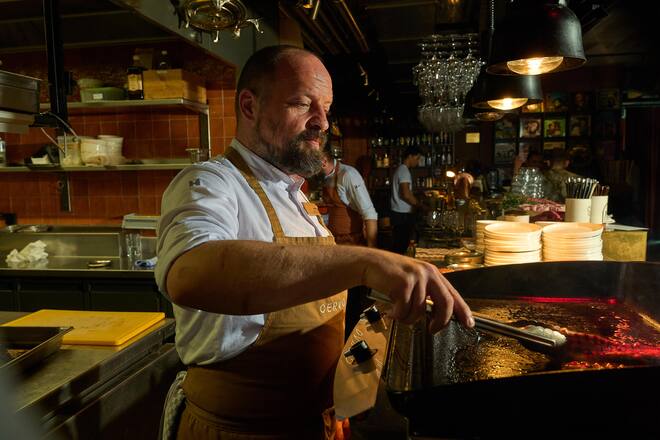 Zermatt, le 1 septembre 2025, Au Cervo, tavolata dégustation avec les chefs de la station, des différentes viandes proposées par LUMA , boul Aigu, agneau, boeuf, porc, ⦠© sedrik nemeth