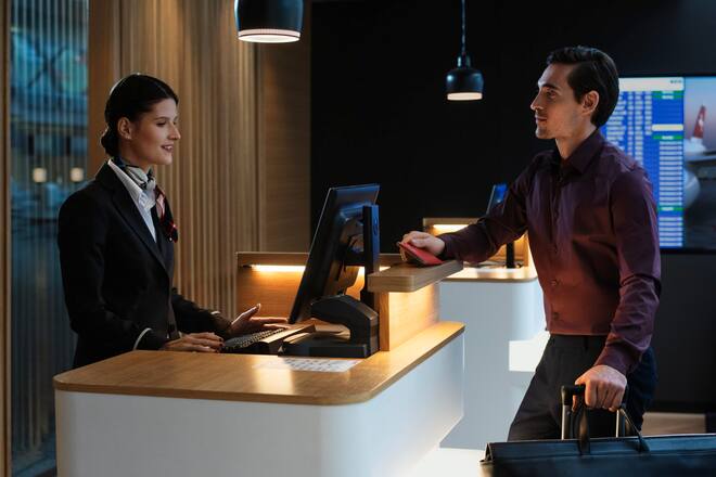 Stressfrei einchecken! So werden First Class Passagiere im Terminal A betreut. H