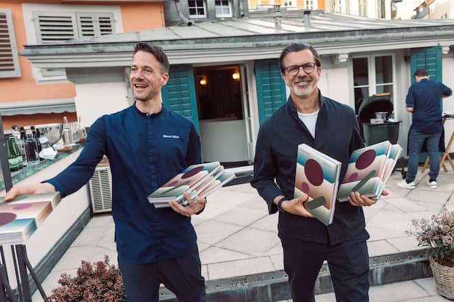 09.04.2026, Zürich, Monocle Townhouse by Widder, Caminada Buchpräsentation "Beyond Peaks", Marcel Skibba und Andreas Caminada (photo by Rémy Steiner for Gault Millau)