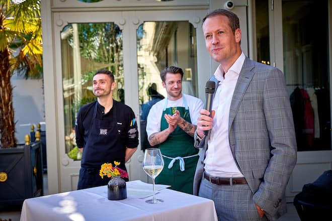 Durch den Abend mit Ravet & Clément führte der Regionaldirektor UBS Westschweiz Yves Felder.