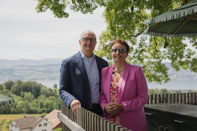 Bei der Vorstellung des neuen Caminada-Magazins: Emanuel & Marianne Probst (Jura).