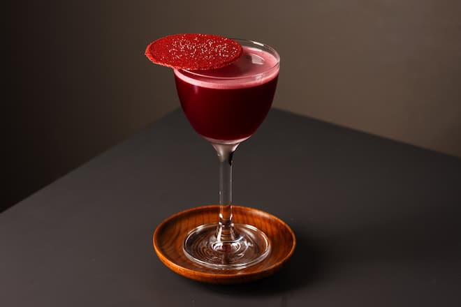 Cocktail The root is on fire