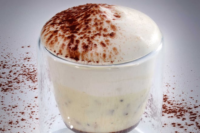 Cappuccino de pommes de terre rattes à la truffe noire