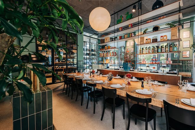 QaQa Services AG, Betreiber von Versand und Onlineshops, Pressebilder