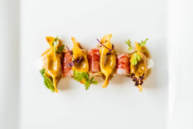 RAVIOLI | KALBS BACKE | BURRATA | CREVETTEN - Restaurant Romanoff - Küchenchef Graziano Caccioppoli - Carlton Hotel St. Moritz - Dienstag, 11. Dezember 2018 - Copyright Olivia Pulver