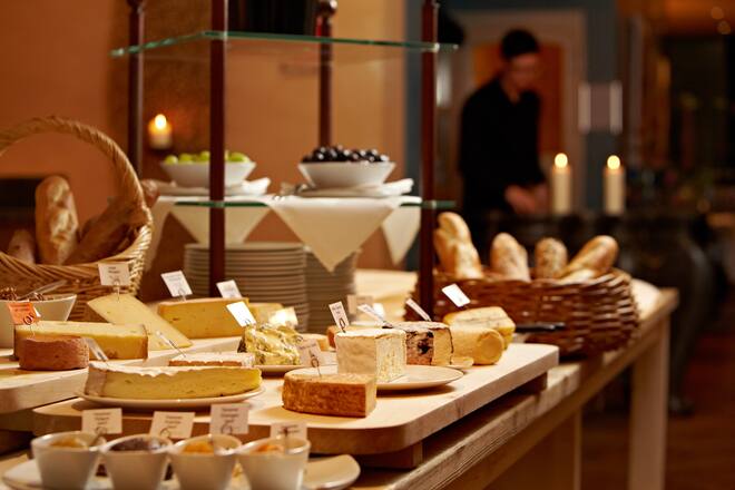 Lenk BE Lenkerhof Frühstücksbuffet