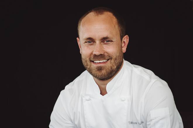 Grillieren mit Chef Tobias Funke auf dem Big Green Egg für den Profi. - Restaurant Fernsicht Heiden - Freitag, 7.6.2019 - Copyright Olivia Pulver