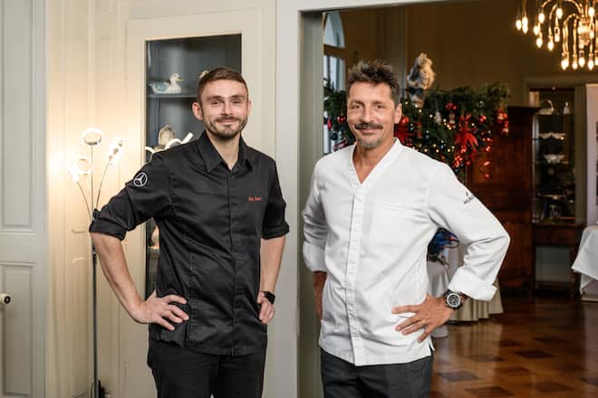 Vufflens-le-Château, 28 novembre 2021.Déjeuner à quatre mains chez Guy Ravet, rejoint par le chef Franck Reynaud.©François Wavre | Lundi13