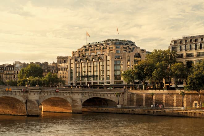 Le Cheval Blanc Paris