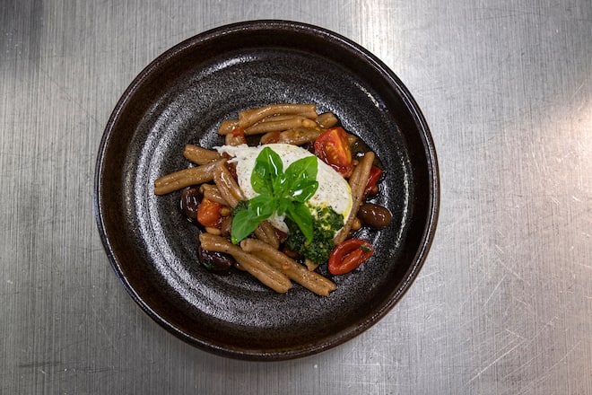 The Alpina Gstaad Zero Waste pasta pizza