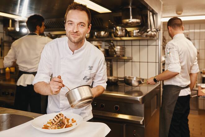 Klingler's Ristorante im Grand Hotel NationalHaldenstrasse 46006 LuzernChef: Valeriano Flori