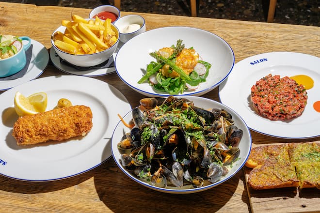 Salon Zurich Rindstatar Cordon Bleu Moules frites