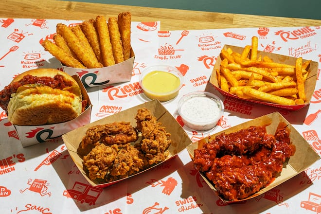 Richie's Chicken, Take Away Restaurant in Zürich, ZH