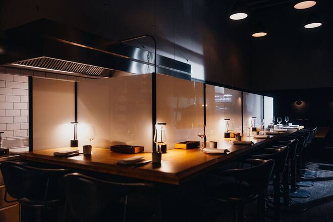 Steinhalle Küche geschlossen