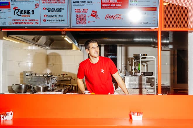 Richies Chicken Weinbergstrasse Zurich Marco Neininger