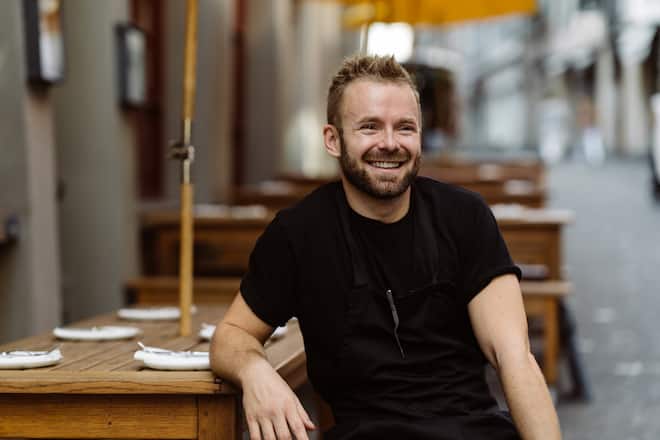 Thomas Brandner, Chefkoch Bauernschänke Zürich kocht mit LUMA Delikatessen - 29.8.2022 - Copyright Olivia Pulver