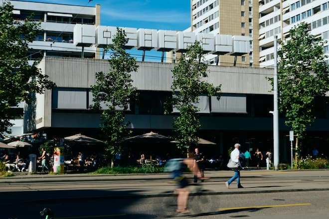 Noah Bachofen und Pascal Grob für IWC: Lochergut