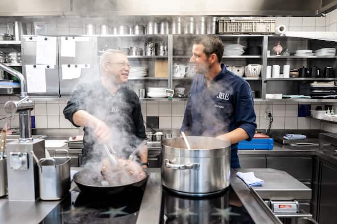 GMC - "Schnapp kocht mit" Rolf Fuchs Panorama Hartlisberg, Steffisburg - 08.02.2025 by Adrian Bretscher