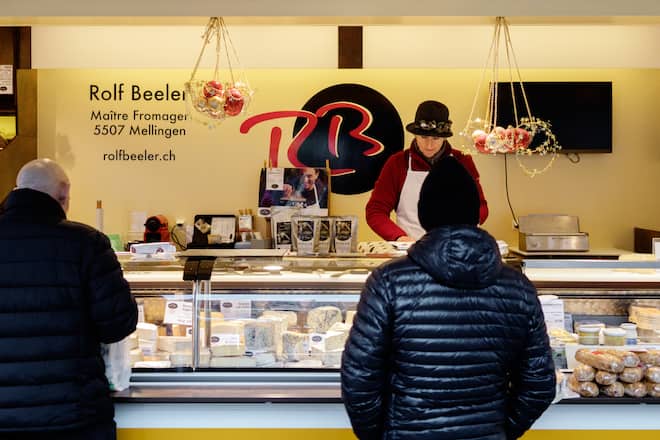 Rolf Beeler Käsestand auf dem Utoplatz vor dem Sihlcity