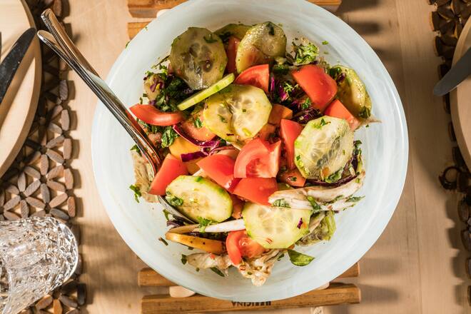 Koch Daniel Bumann mit Frau ohne Kinder
