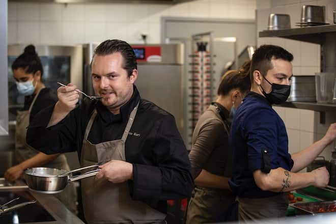 Bergrestaurant Eggli Gstaad mit Chef Martin Bieri Winter 2021