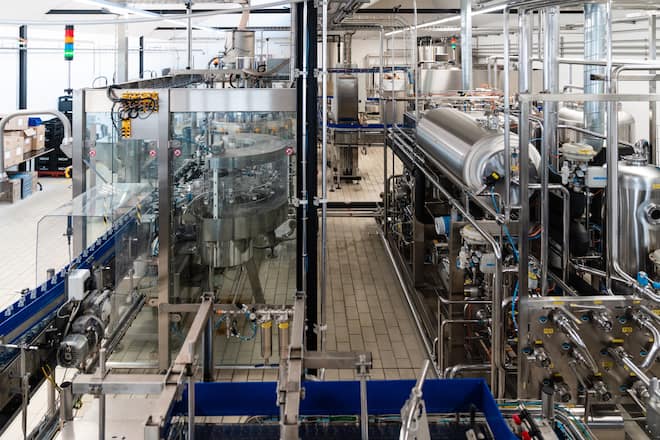 Swiss Mountain Spring ist ein innovatives Start-up, das Tonics und Ginger Ales aus Bergquellwasser herstellt. - Allschwil - 13.1.2022 - Copyright Olivia Pulver