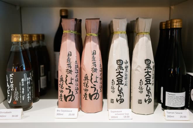 Shinwazen in Zürich verkauft japanische Produkte von hervorragender Qualität.