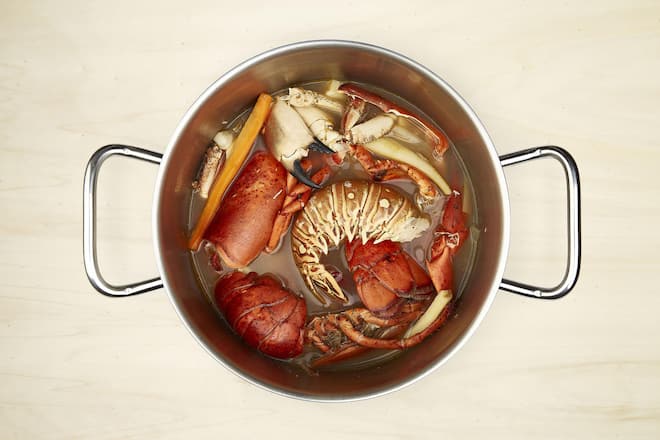 Rezept Krustentier-Brühe von Romeo Brodmann März 2021