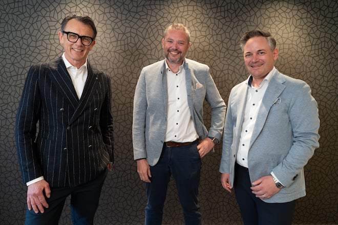 Neuer Job für Stiller. Kempi wird griechisch