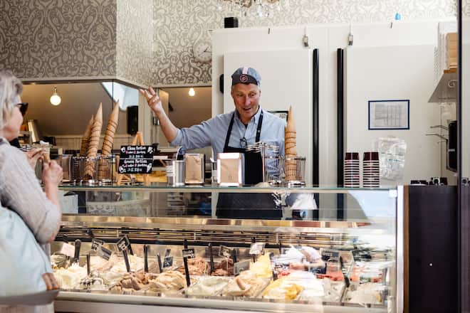 Hansmartin Amrhein, Gelateria di Berna, Bern, BE. 08. Juli 2024. Copyright: Roy Matter