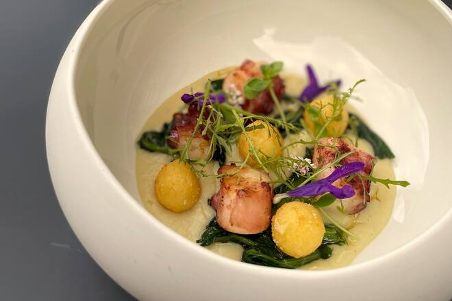 Restaurant De La Tour Bienne Biel GaultMillau Channel GaultMillau Magazine Gerardo Metta