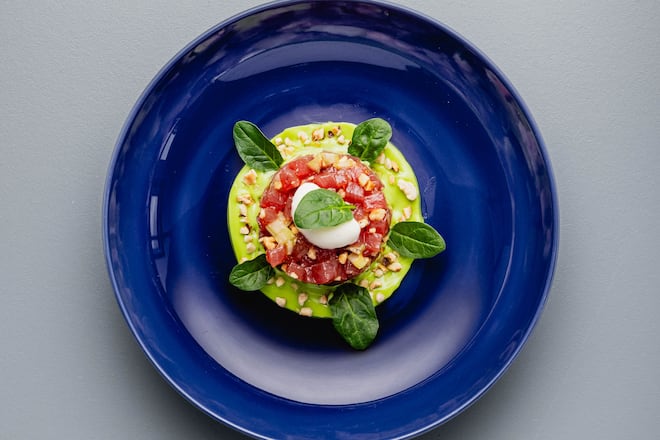 Tunatatar mit Brunnenkresse by Tristan Brandt | GaultMillau