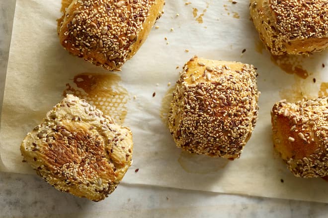 Helle Sauerteigbrötchen ohne Kneten