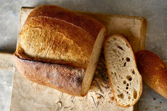 Sauerteig-Basic-Brot by Marcel Paa