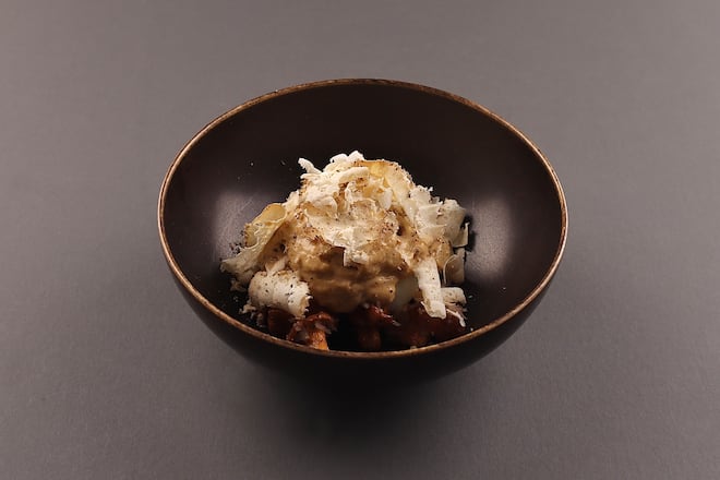 Gericht: Herbstliches Ei, Pfifferlinge, Hollandaise, Belperknolle