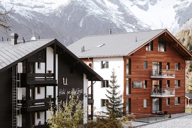 Restaurant Alte Gasse, Bellwald, Phillyra Bund, neue Küchenchefin,Hotel Onya,Foto: Digitale Massarbeit, Tanja und Simon Kurt