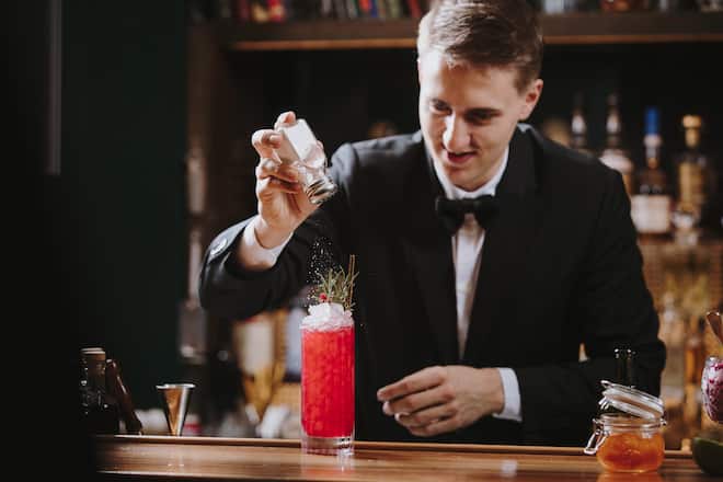 Igniv Bar Zürich Philipp Kössl Festtagscocktails