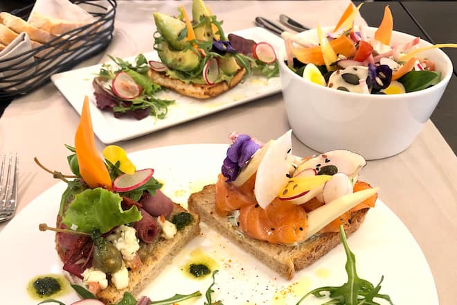 Le Pilier Claude Legras Geneve Place du Molard